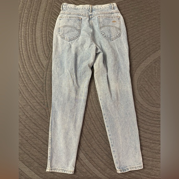 Chic 90s Vintage Jeans - Picture 3 of 9